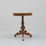 1142 4321 PEDESTAL TABLE